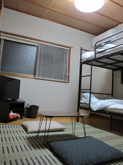 【い】のお部屋■2段ベッド個室タイプ（4.5畳洋室）■